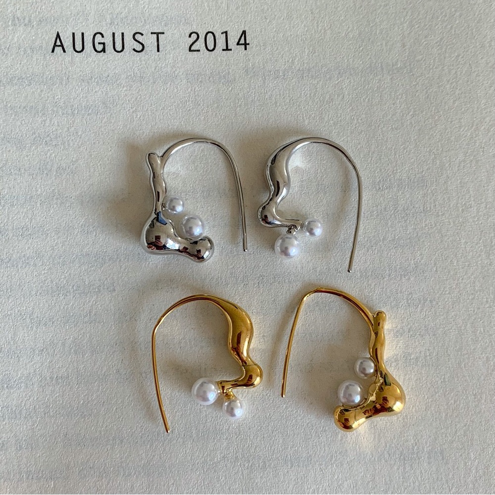 Pearl earrings, thread earrings, abstract earrings gold, gold earrings,